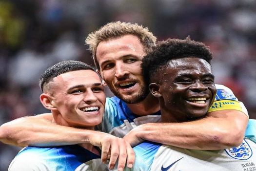 England beat Senegal 3-0,set to face France in quarters