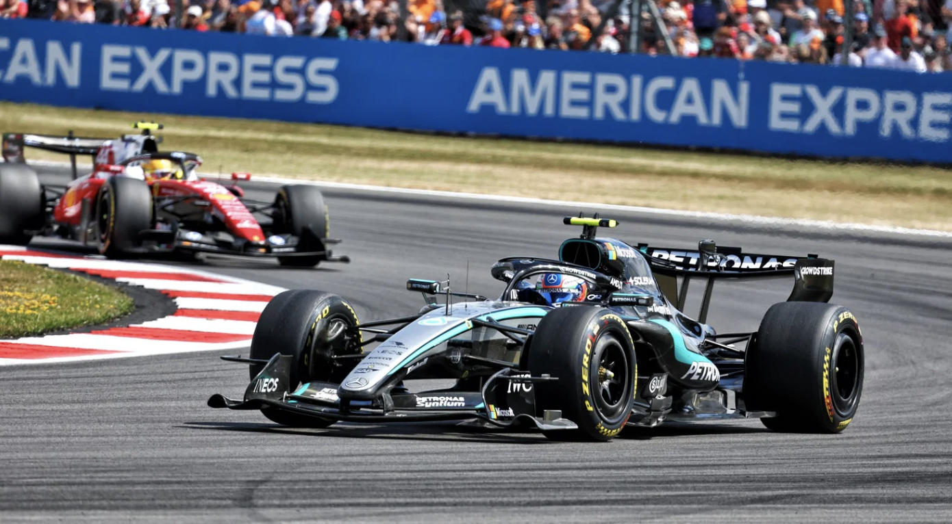 Kimi Antonelli denies Lewis Hamilton home win in Silverstone F1 sprint